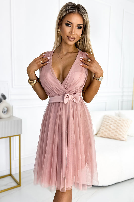 Numoco Basic 523-1 Tulle dress with a neckline and bow - dirty pink